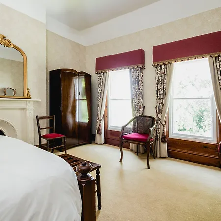 Kiltariff Hall Country House-3